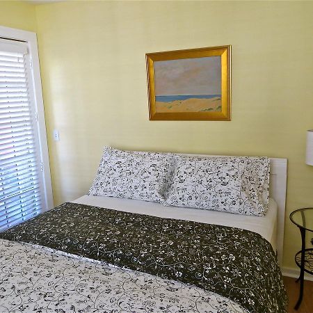 Atlantic Light Inn بروفينس المظهر الخارجي الصورة